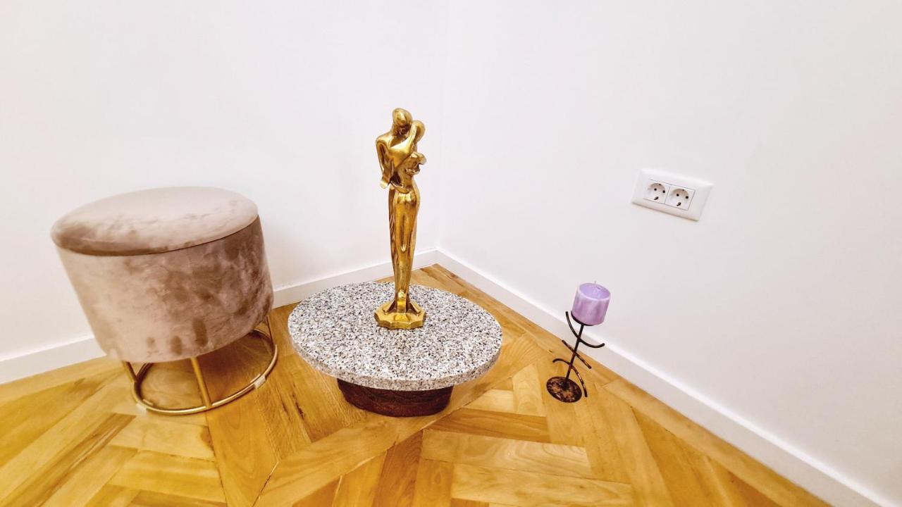 Spacious 5* Luxury In Historic Center Free Parking Клуж-Напока Экстерьер фото